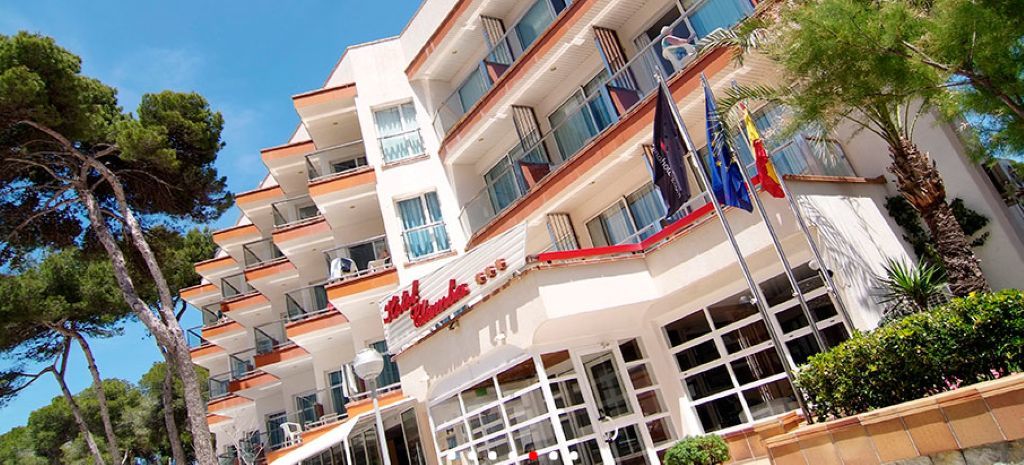 Hotel Clumba 3*
